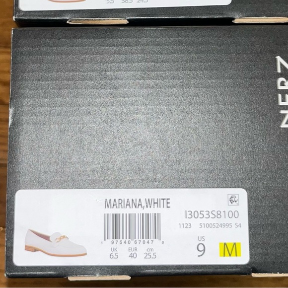 Naturalizer Mariana Chain Link Loafer All White With Gold Chain Women’s Size 9 - Picture 15 of 16